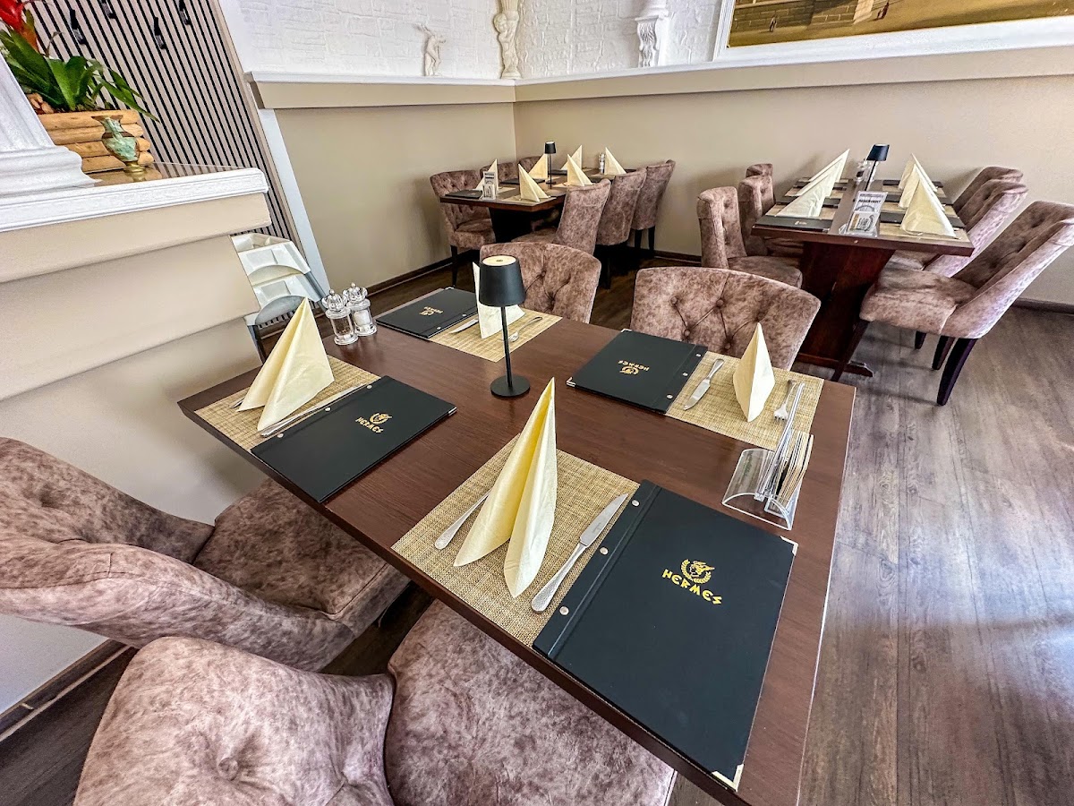 Hermes Restaurant