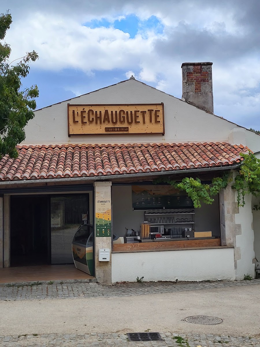 Restaurant L'Echauguette - Terrasse au bord de l'eau
