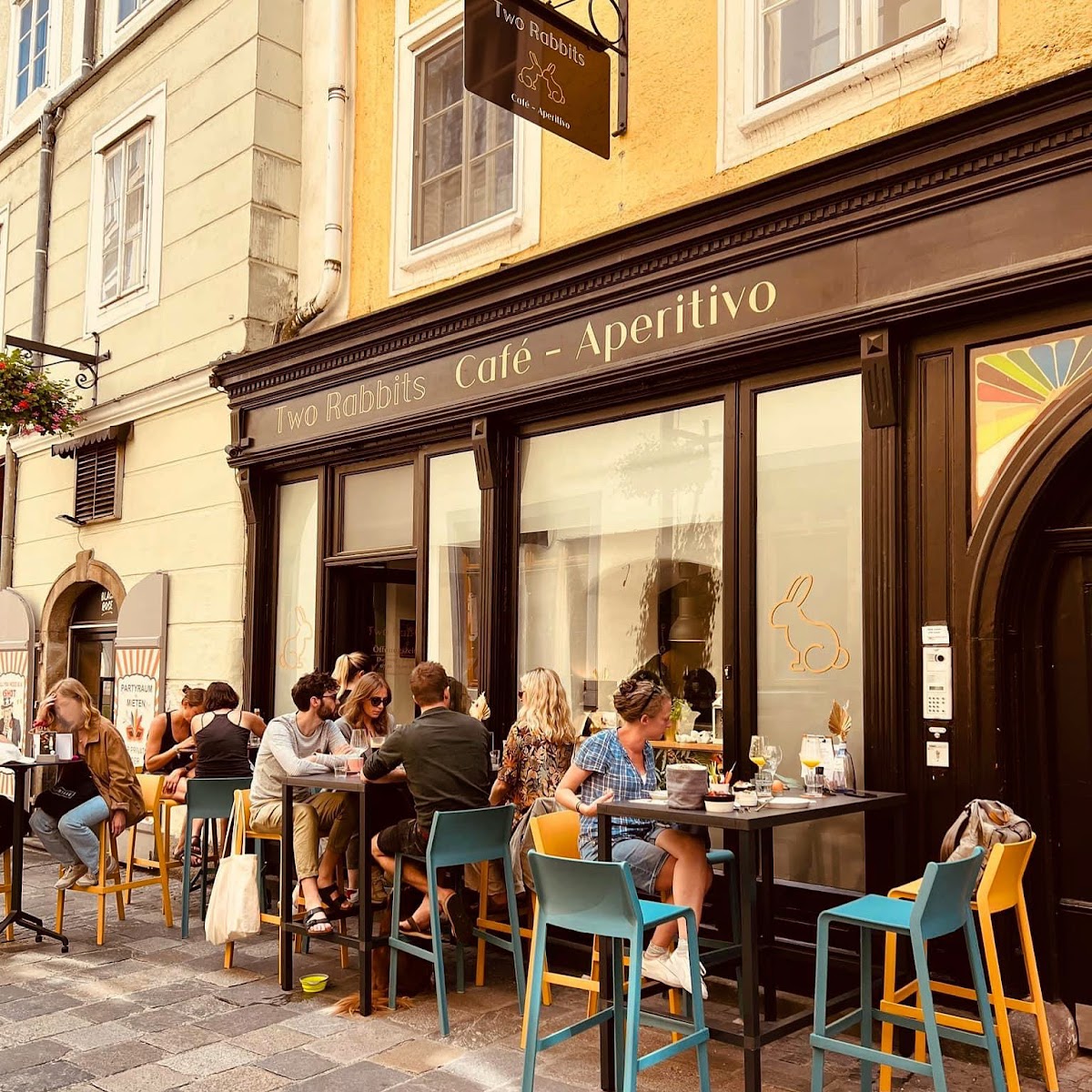 Two Rabbits Café Aperitivo Bar