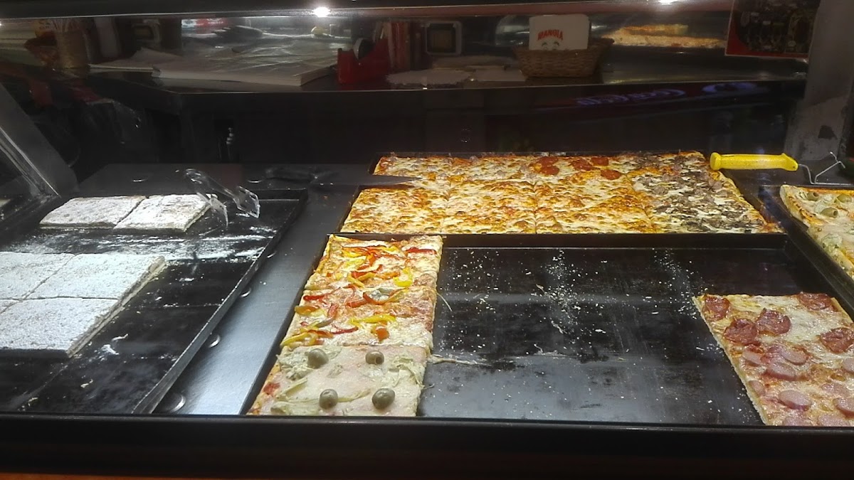 Il Ghiottone Pizzeria Rosticceria