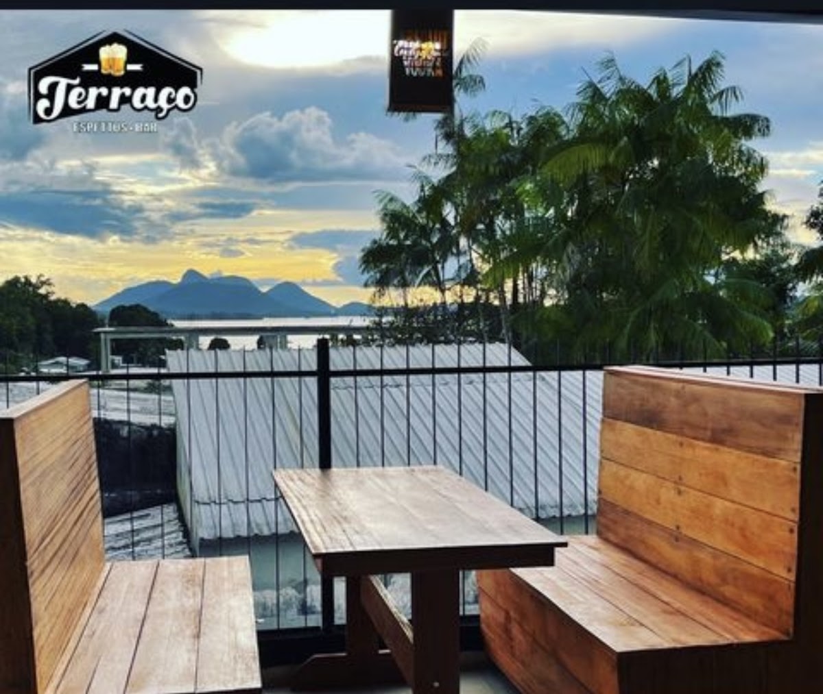TERRAÇO ESPETTUS BAR