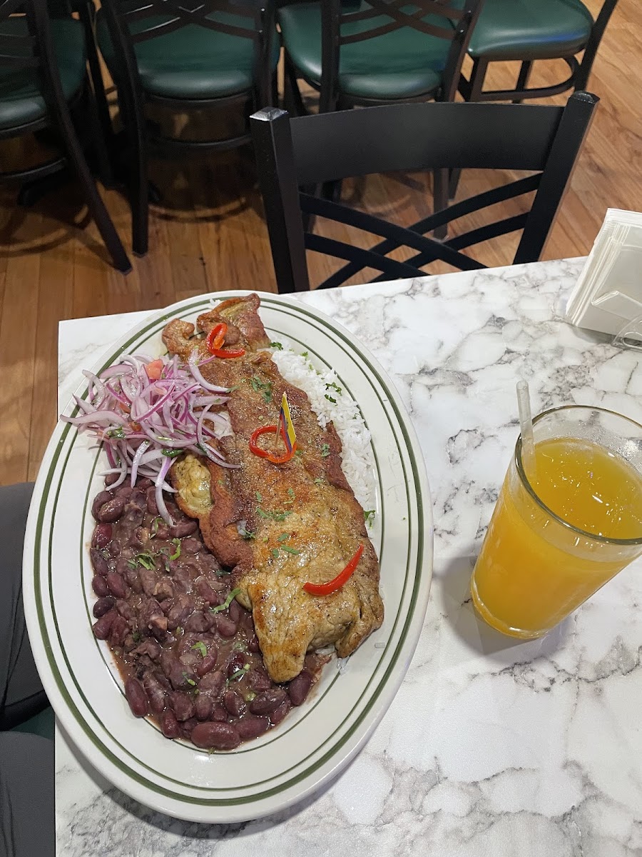 LA Restaurant & Lounge