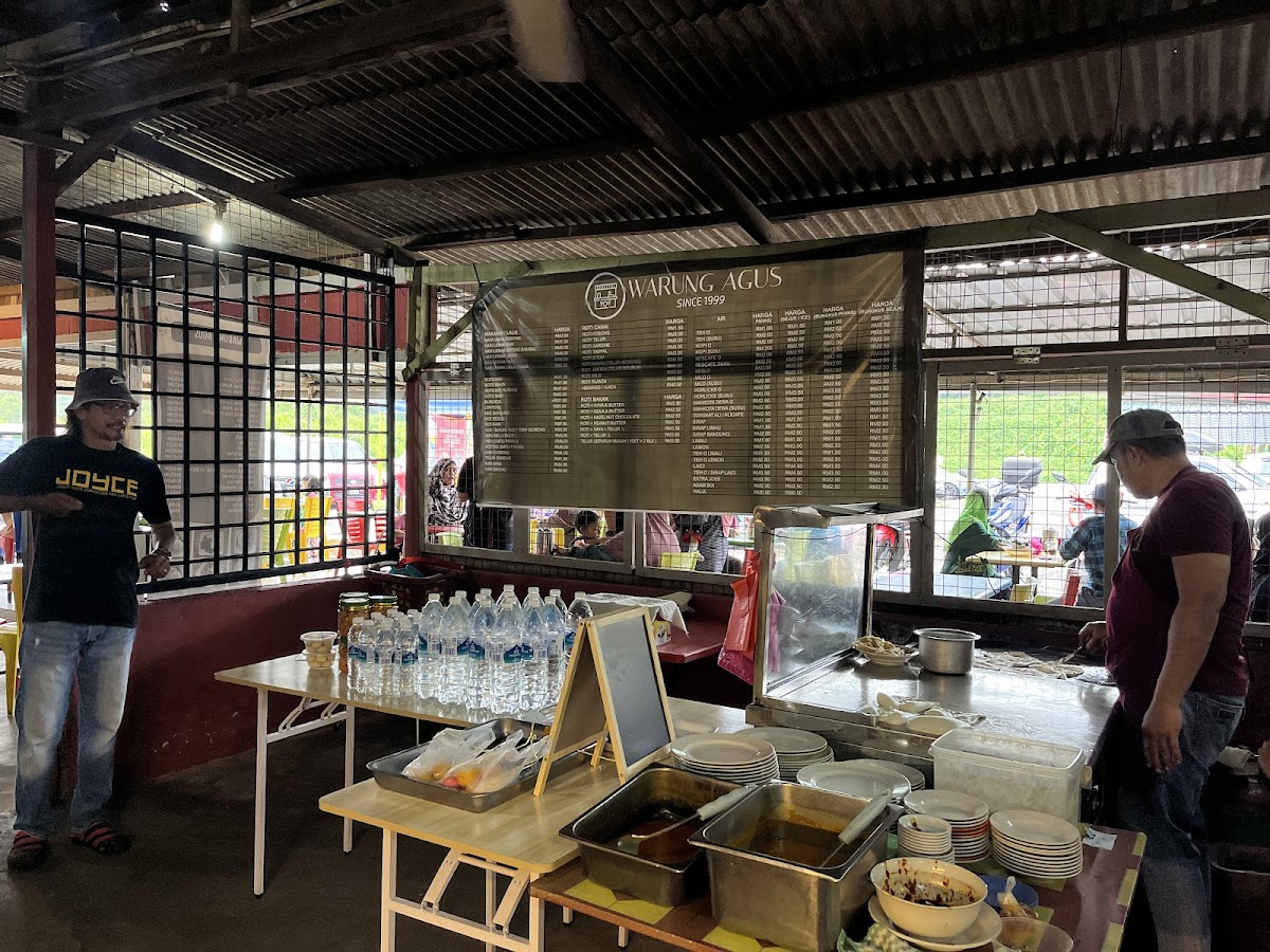 GERAI SINGGAH DAHULU (Warung Agus)