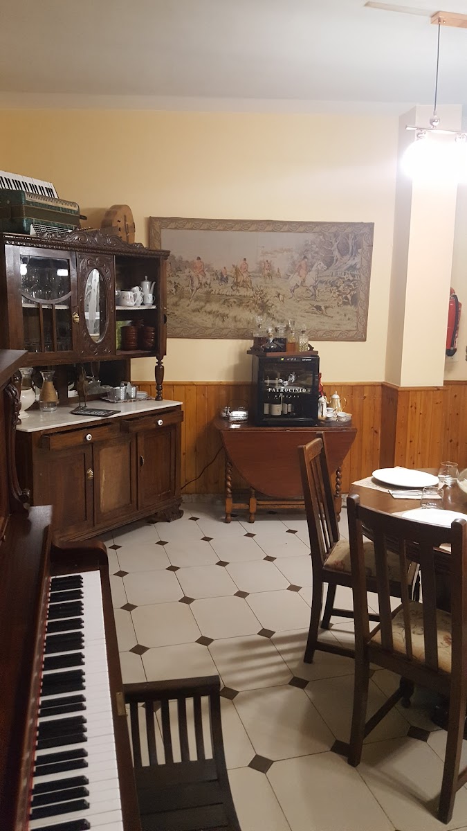 Casa de comidas A Esghalla vila de cruces