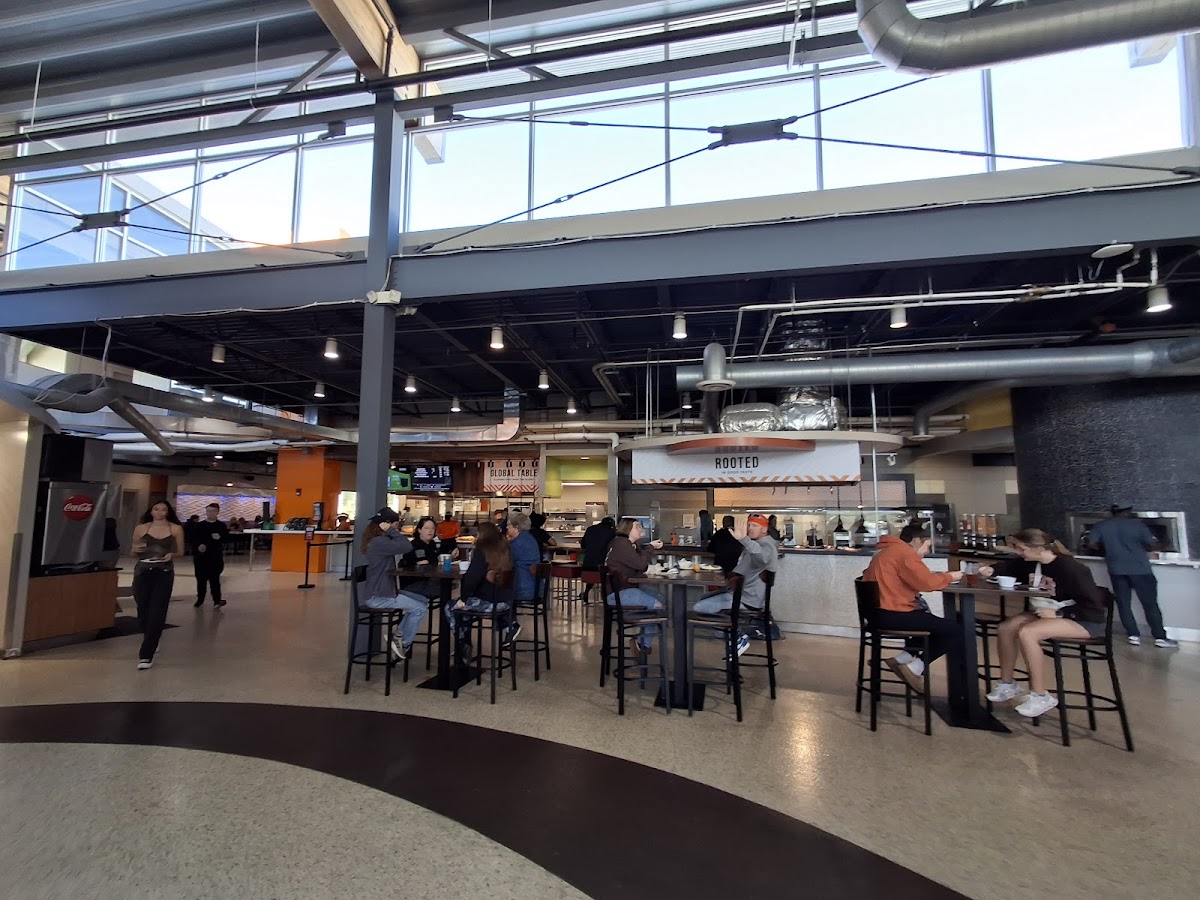 Social House @ The Oaks