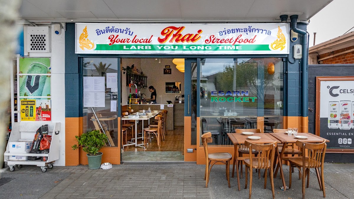 ESARN ROCKET Thai Street Food