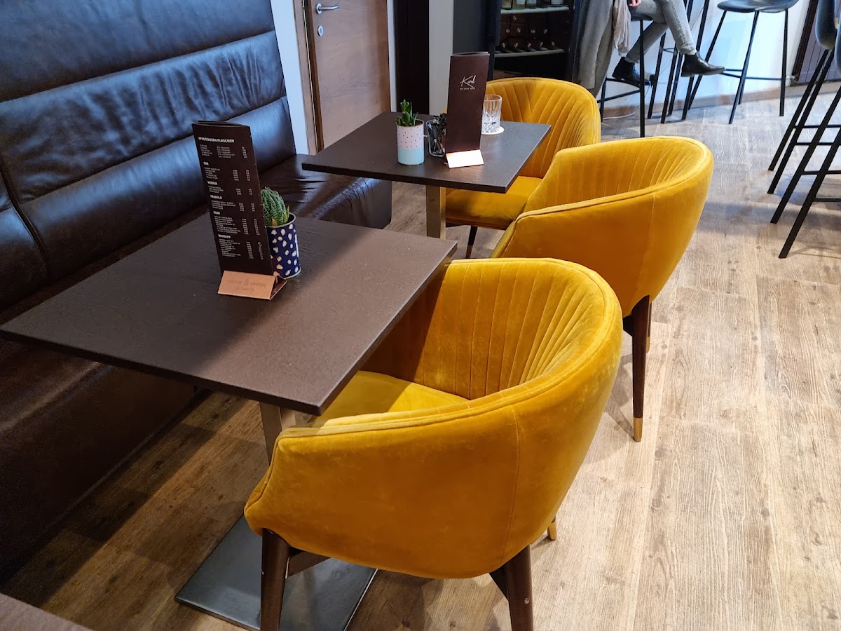 Karl - Bar • Kaffee • Bistro