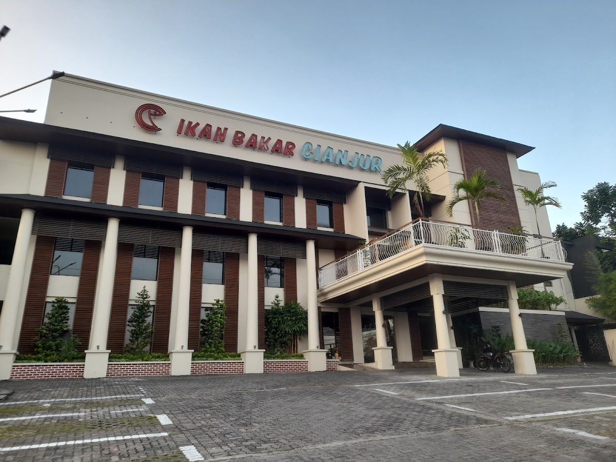 Ikan Bakar Cianjur - Semarang Teuku Umar