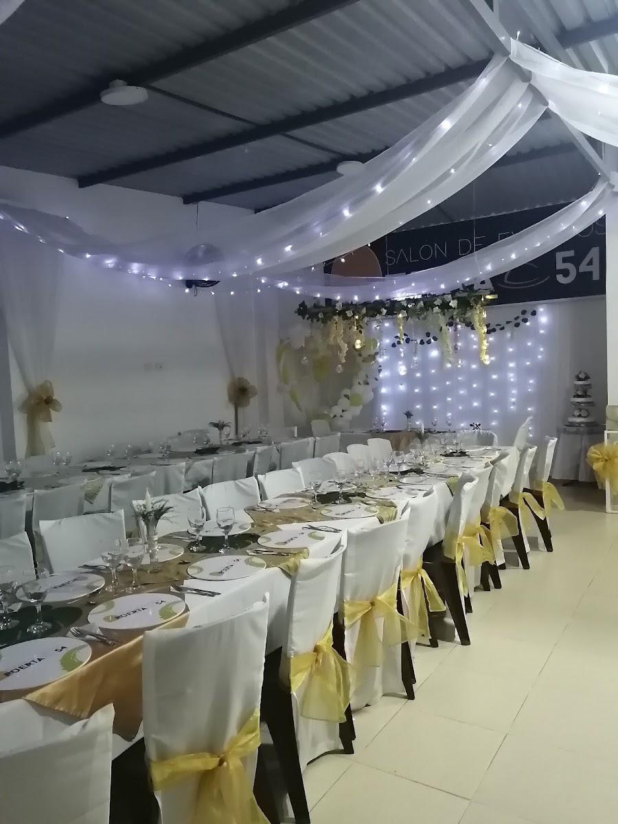 Cocina y bar Puerta 54