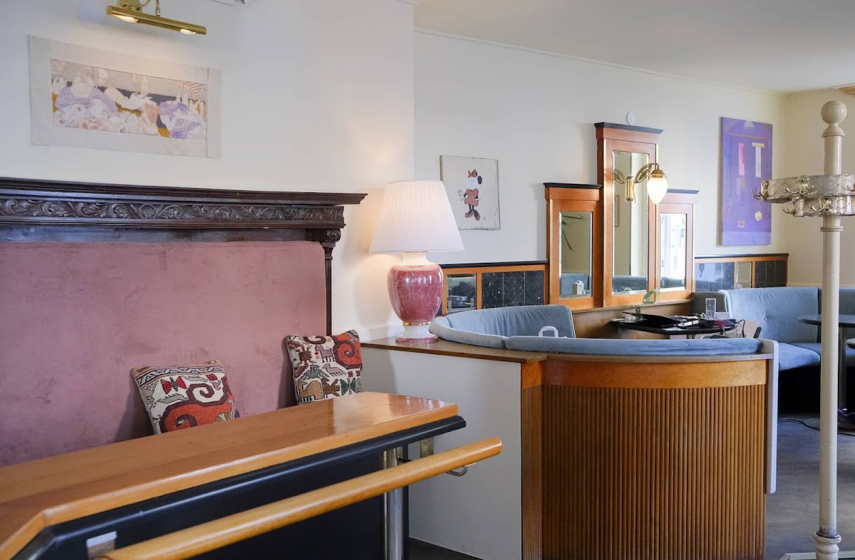 Kosmos | Café | Bar