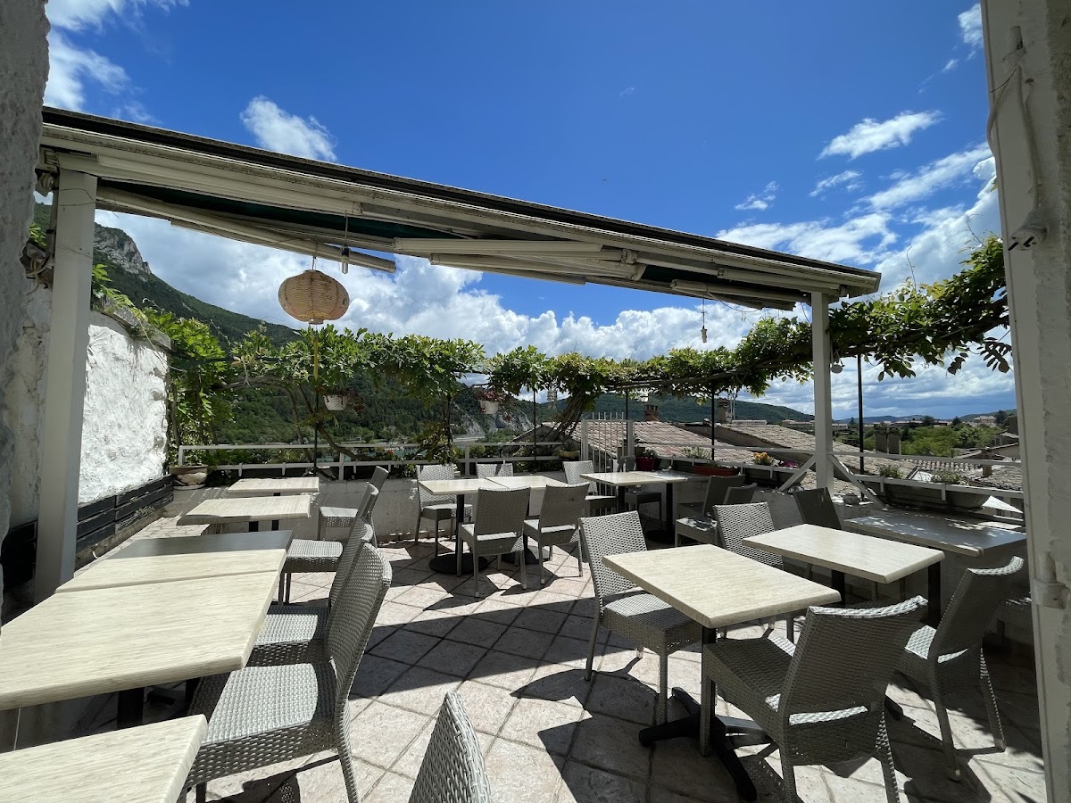 La Baie D'Halong - 3 Rue de l'Horloge