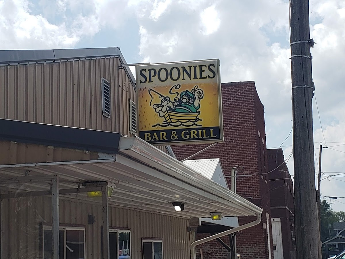Spoonies Bar & Grill