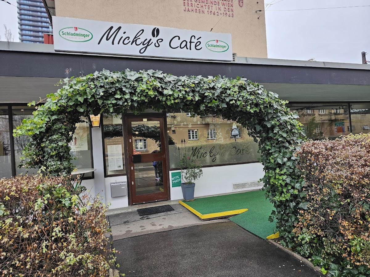 Micky’s Cafe