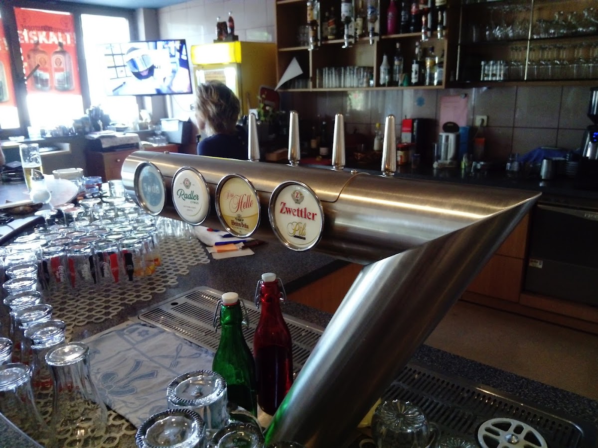 Cafe' Restaurant Eck