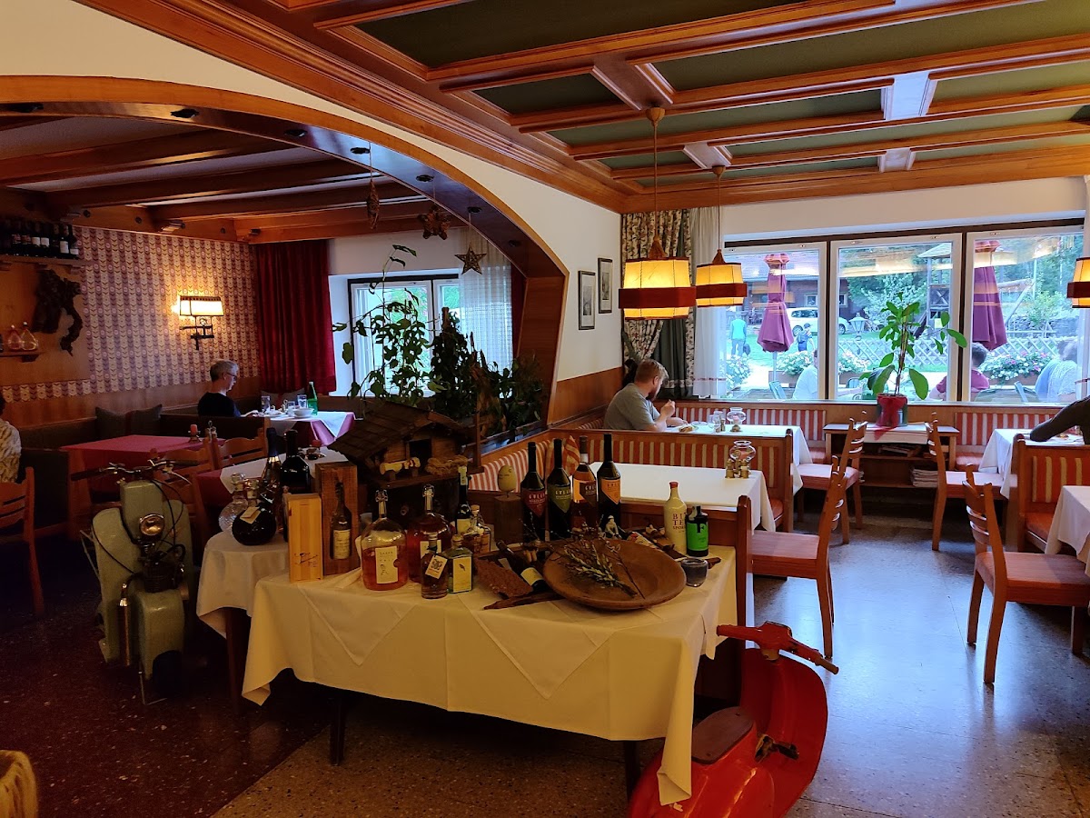 Cafe-Restaurant Almcasino