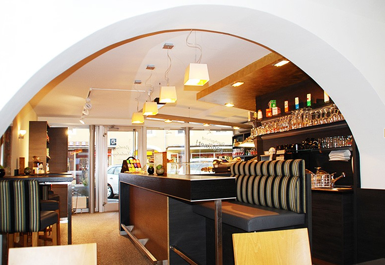 Cafe Bäckerei Konditorei Madenberger Knittelfeld