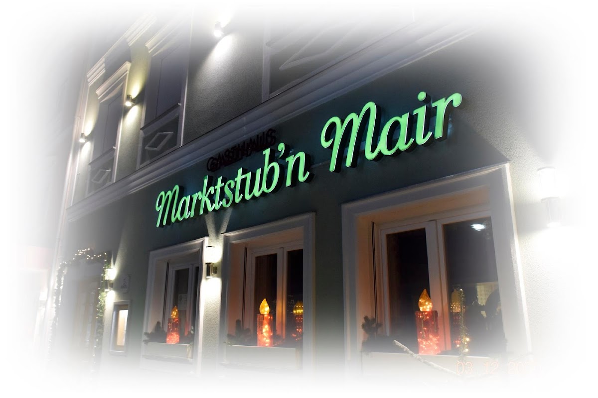 Cafe & Markstub`n Mair