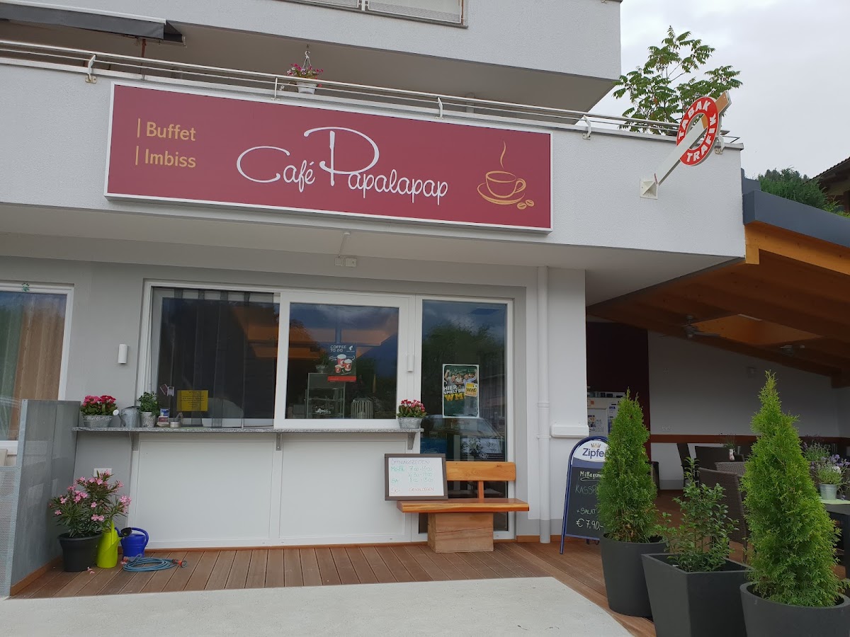 Cafe Papalapap, Zigarettenautomat